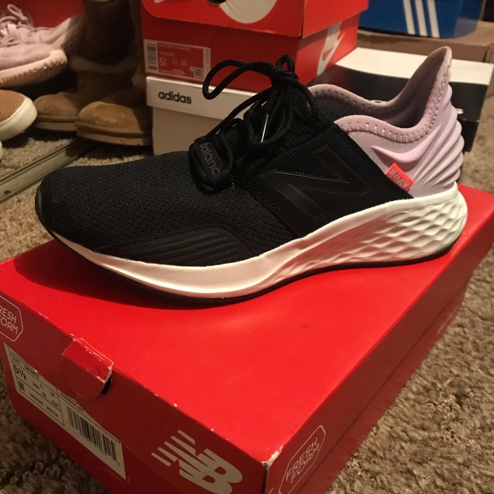 New Balance Fresh Foam Roav
